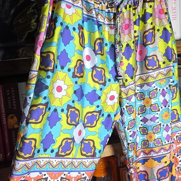 Zara Silky Multicolored Pull On Pants, Size Large - Picture 5 of 10